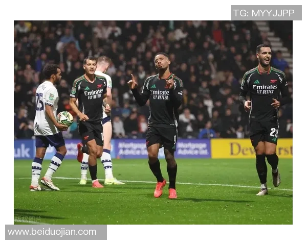 足总杯精彩对决阿森纳逆转国米乌龙球成关键时刻