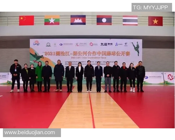 姚明姚婷携手共创篮球传奇兄妹情深展现体育精神与家庭纽带