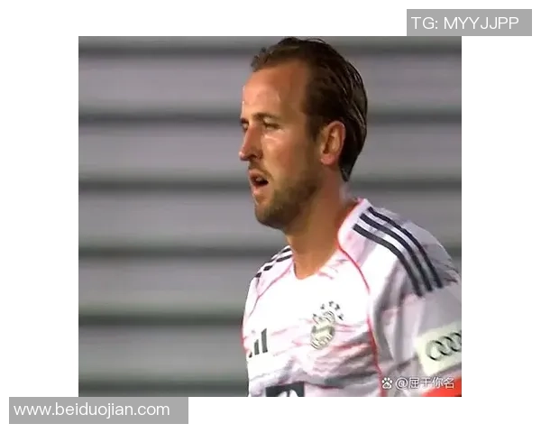 德甲经典对决拜仁与曼联1比1平局绝杀时刻震撼全场引发历史冷门