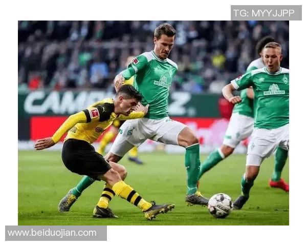 德甲激战：多特蒙德6-2曼联绝杀瞬间引发争议判罚全场沸腾