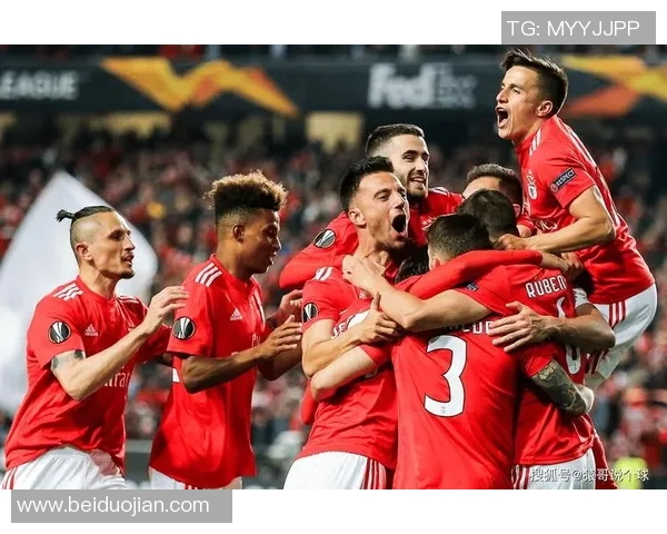 足总杯精彩对决本菲卡与里昂战成平局战术解析引发全场热议