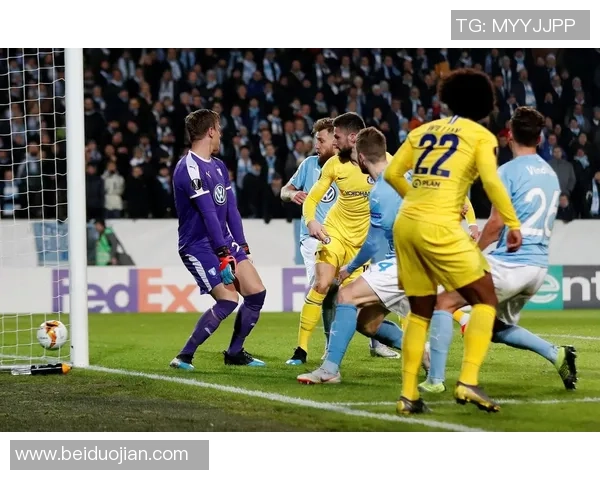 欧联杯激战本菲卡与切尔西0比0平局争议判罚引发全场热议